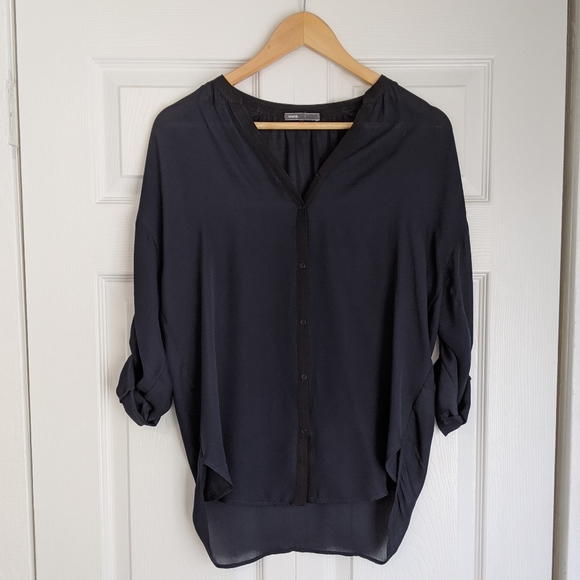 VINCE - Picture 3 of 3